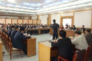企业年中聚会策划计划怎么做？？？